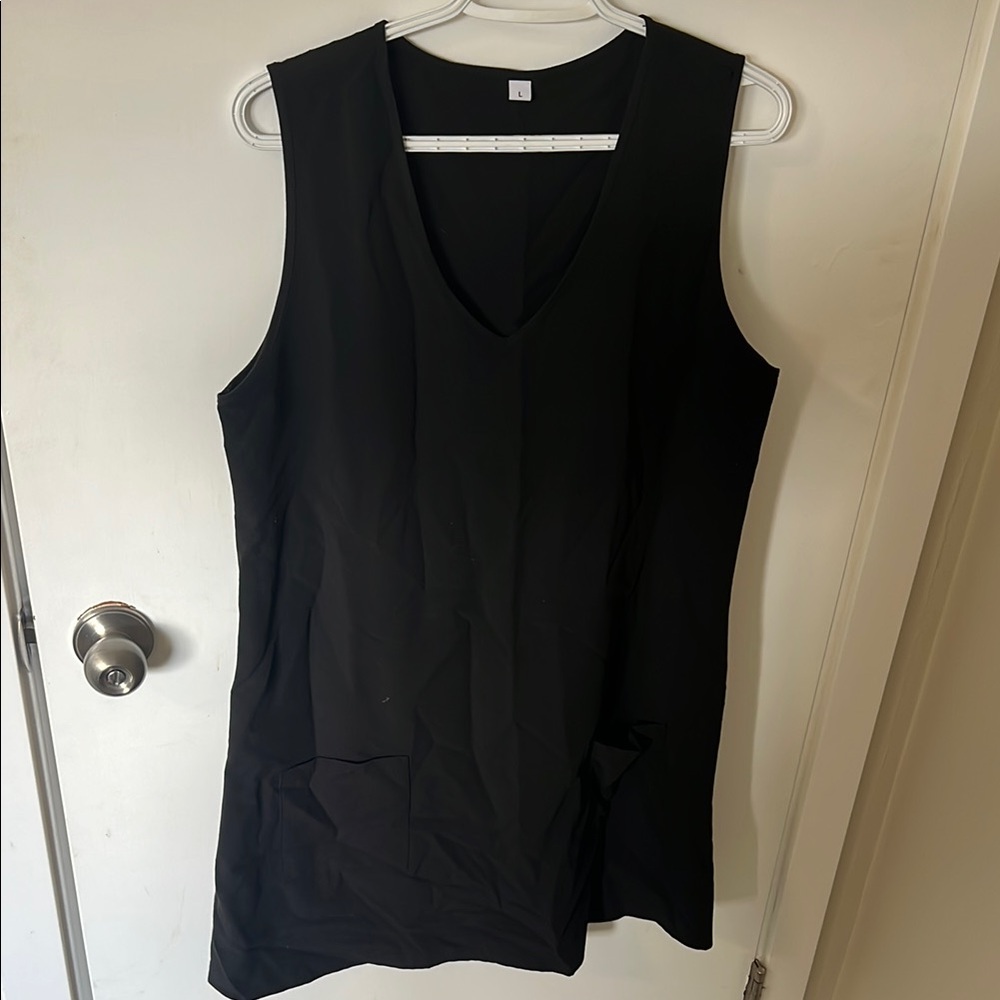 Women's Black Sleeveless Dress